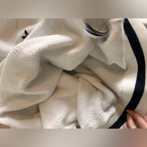 ADIDAS - Women’s Crop Sweater with Side Zipper - Small - Picture 14 of 16